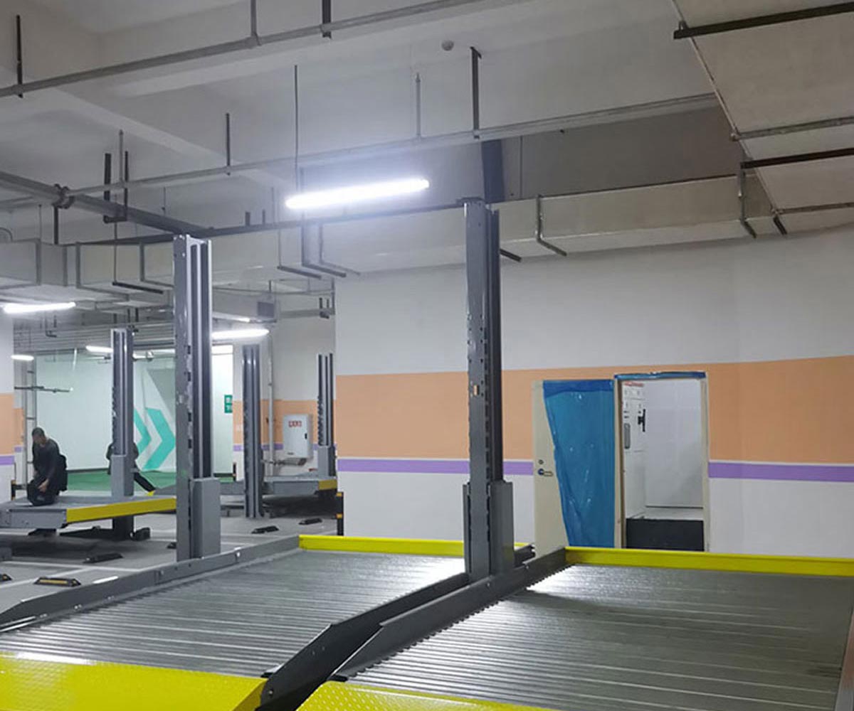 蒲城县家用升降式机械停车场改造