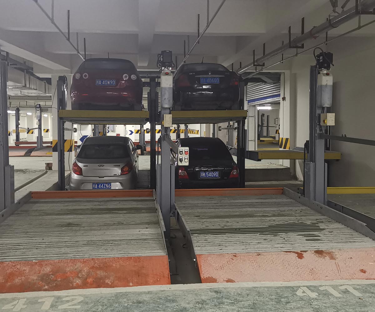 马尔康市四柱式机械立体停车设备